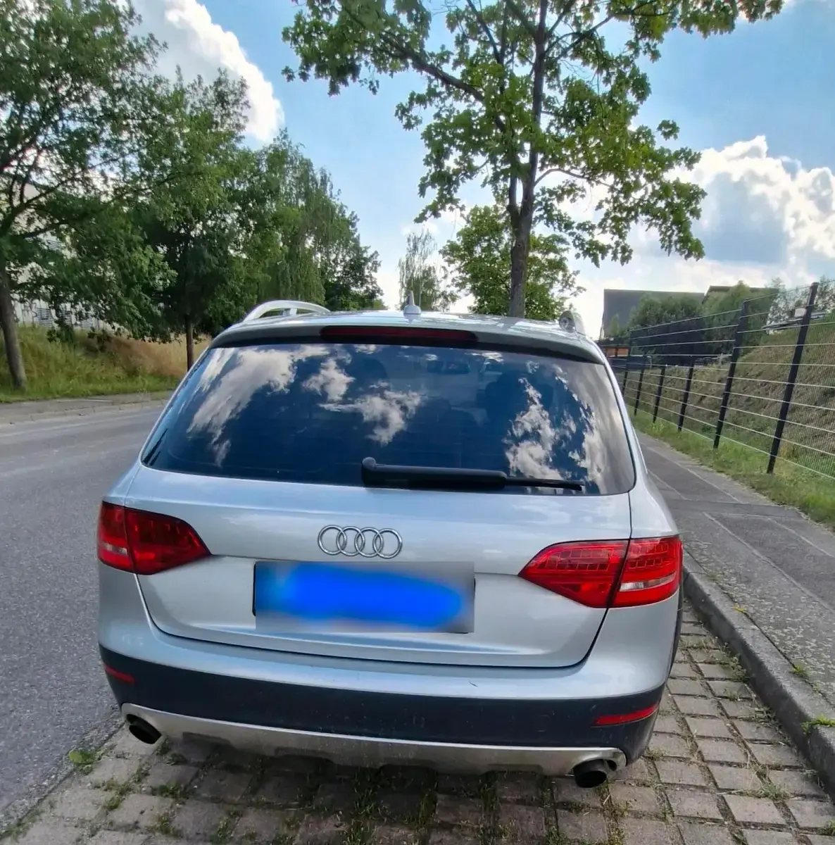 Gebraucht Audi A4 Allroad 211 PS (155 kW) 2011 Grau Kombi