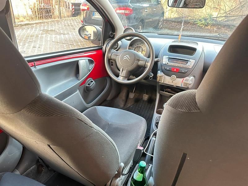 Gebraucht Citroën C1 60 PS (44 kW) 2008 Rot Kleinwagen