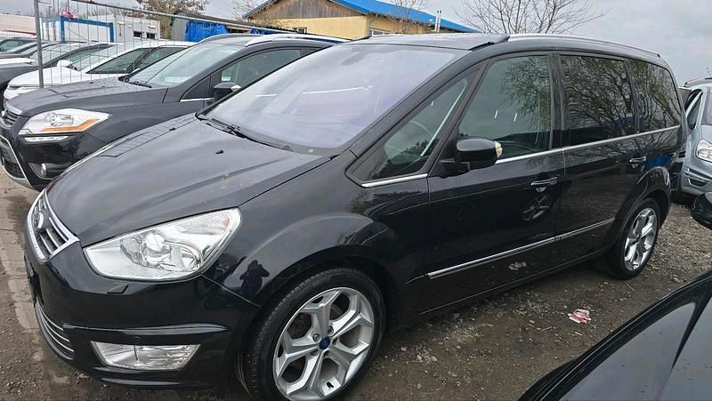 Gebraucht Ford Galaxy Titanium 140 PS (102 kW) 2013 Schwarz Van / Kleinbus