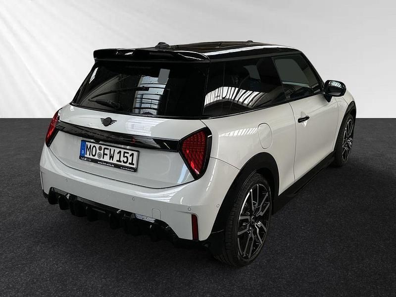 Gebraucht Mini John Cooper Works 204 PS (150 kW) 2025 Weiß Kleinwagen