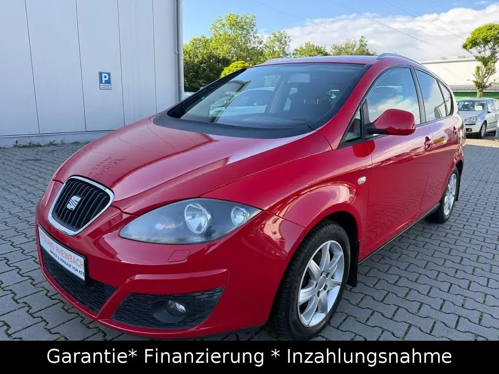 Gebraucht Seat Altea XL 105 PS (77 kW) 2012 Rot Van / Kleinbus