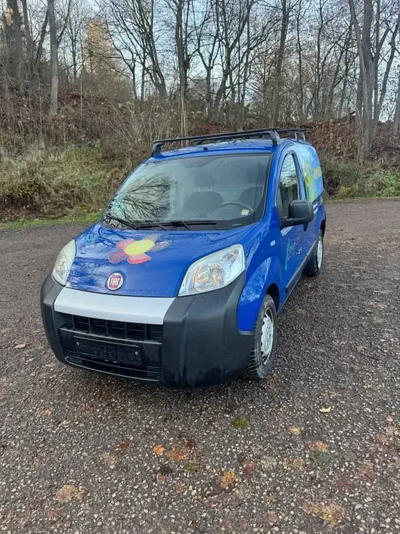 Gebraucht Fiat Fiorino Basis 75 PS (55 kW) 2014 Blau Van / Kleinbus