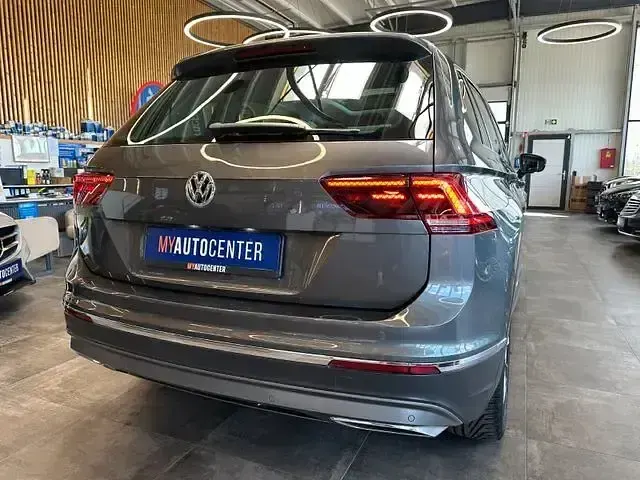 Gebraucht VW Tiguan 239 PS (175 kW) 2018 Grau SUV