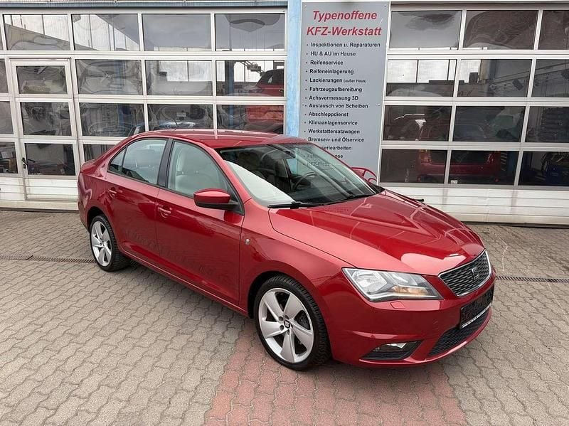 Gebraucht Seat Toledo 105 PS (77 kW) 2014 Rot Kleinwagen