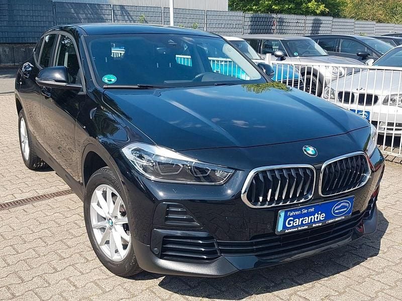 Schwarz Gebraucht 2022 BMW X2 Advantage SUV | 21.590 € (Guter Preis) - Bild 1/4