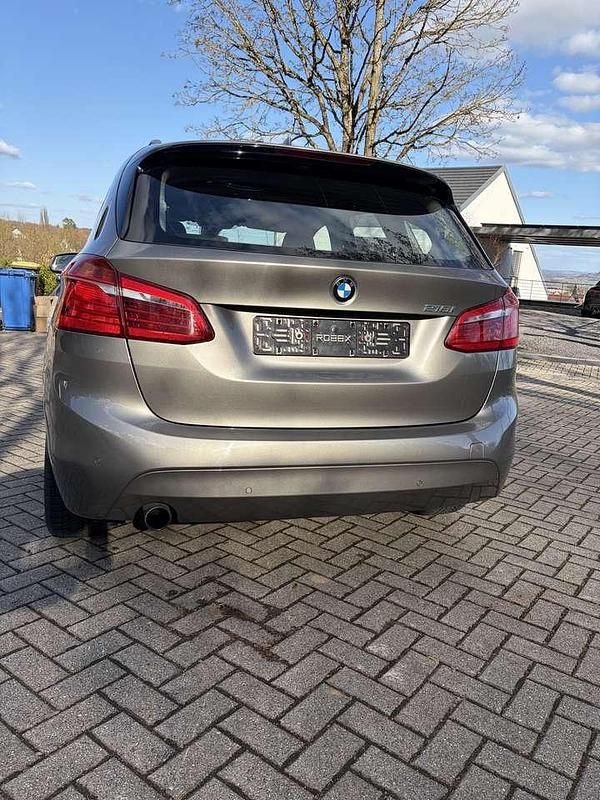Gebraucht BMW 218 136 PS (100 kW) 2015 Grau Van / Kleinbus