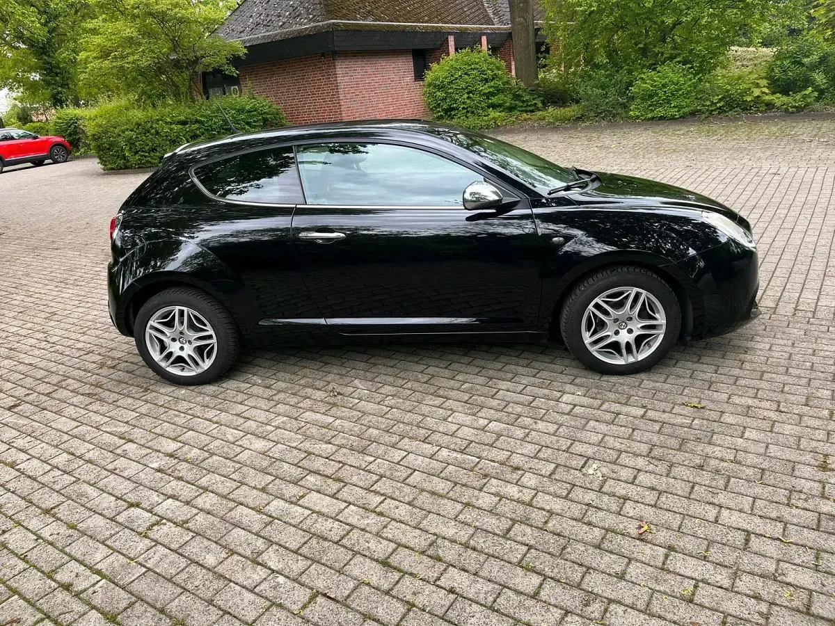 Brugt Alfa Romeo MiTo 105 HK (77 kW) 2012 Sort Hatchback