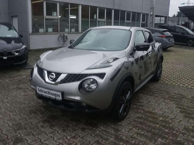 Silber Gebraucht 2018 Nissan Juke N-Connecta SUV | 10.990 € (Fairer Preis) - Bild 1/4