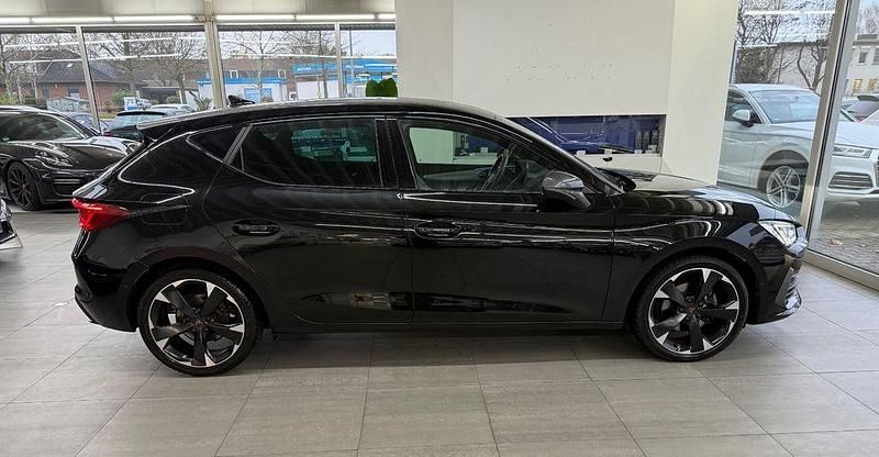 Gebraucht Cupra Leon 150 PS (110 kW) 2023 Schwarz Limousine