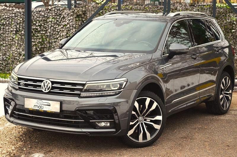 Grau Gebraucht 2018 VW Tiguan Highline SUV | 27.990 € (Fairer Preis) - Bild 1/4