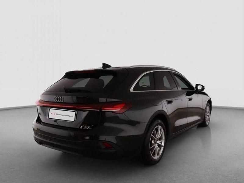 Gebraucht Audi A5 Sport 204 PS (150 kW) 2025 Schwarz Kombi