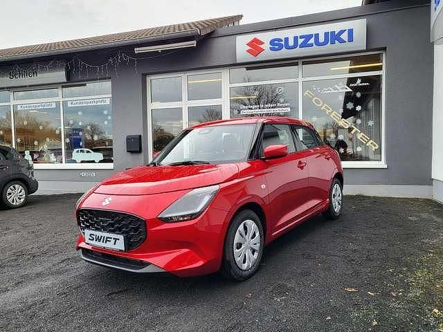 Neu Suzuki Swift Club 83 PS (61 kW) 2026 Burning red pearl Limousine
