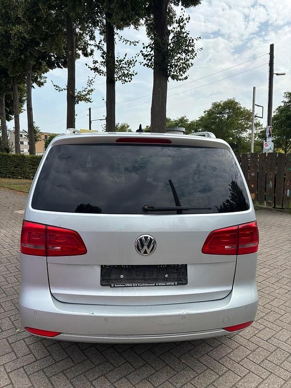 Gebraucht VW Touran 110 PS (80 kW) 2014 Silber Van / Kleinbus