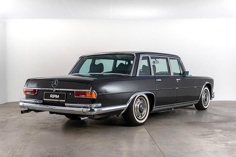 Gebraucht Mercedes 600 250 PS (183 kW) 1972 Grau Limousine