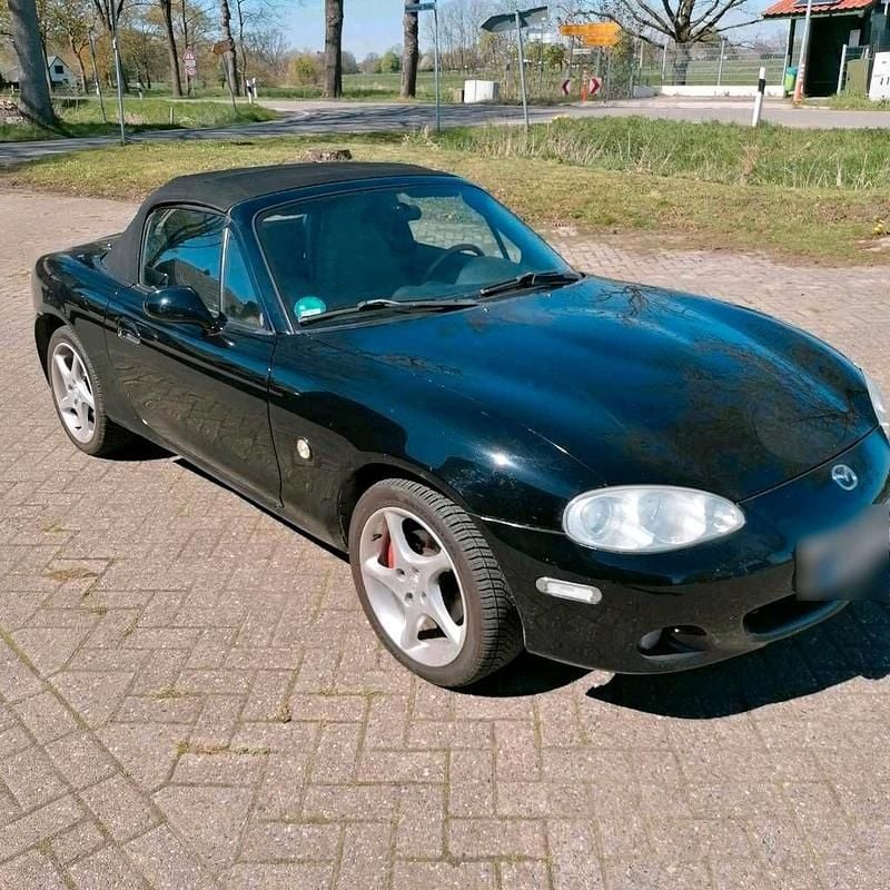 Używany Mazda MX5 110 KM (80 kW) 2003 Czarny Kabriolet