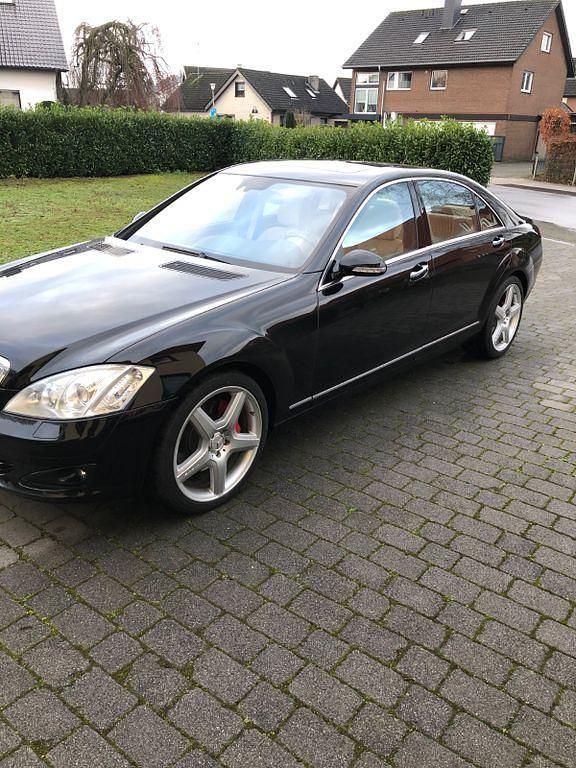 Schwarz Gebraucht 2009 Mercedes S500L Limousine | 16.500 € (Superpreis) - Bild 1/4