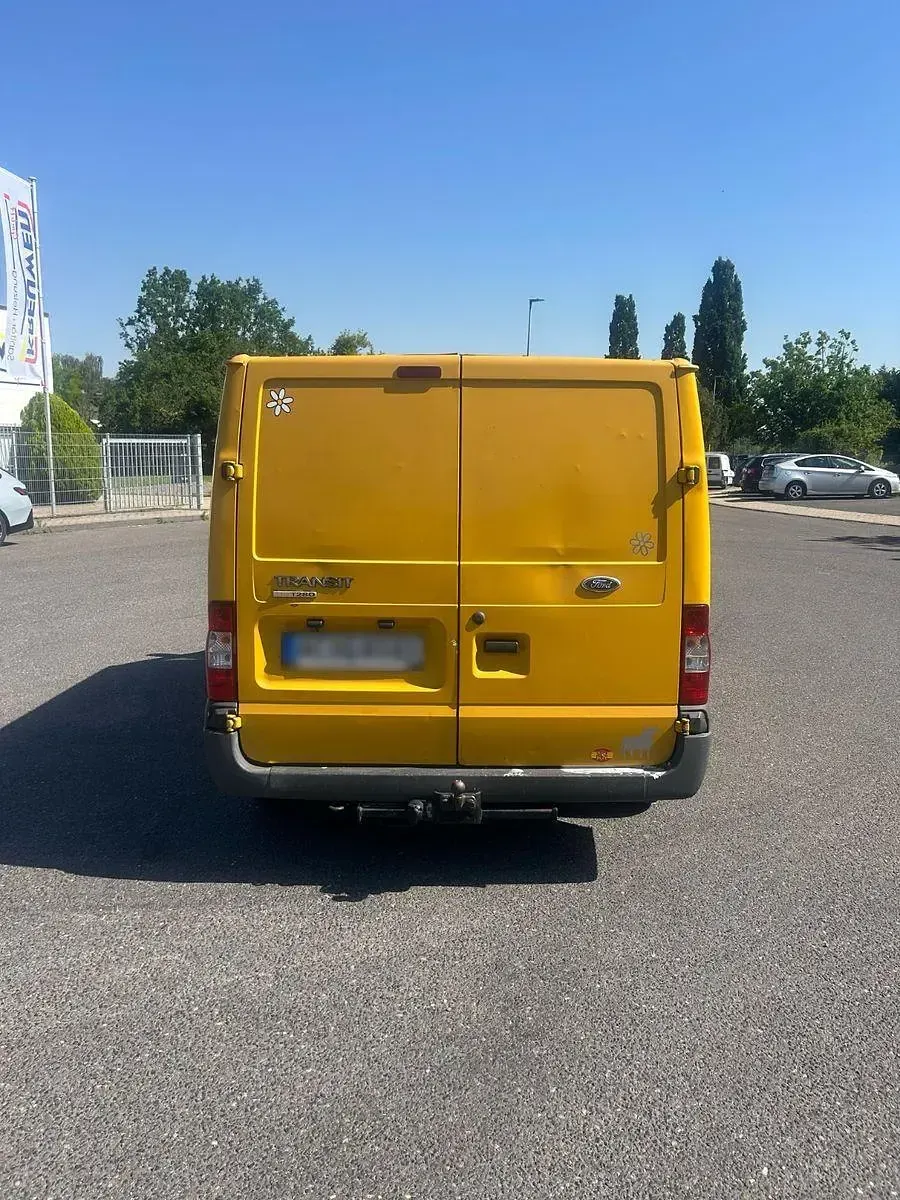 Gebraucht Ford Transit 110 PS (80 kW) 2007 Gelb Van / Kleinbus