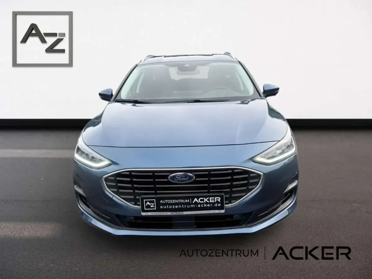 Gebraucht Ford Focus Titanium X 125 PS (91 kW) 2025 Chrome blue Kombi
