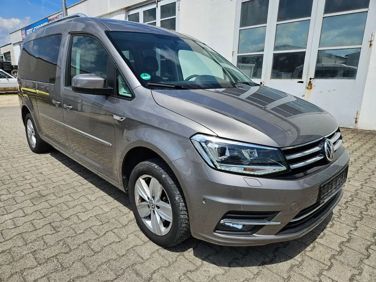 Gebraucht VW Caddy Maxi Highline 125 PS (91 kW) 2018 Beige Van / Kleinbus