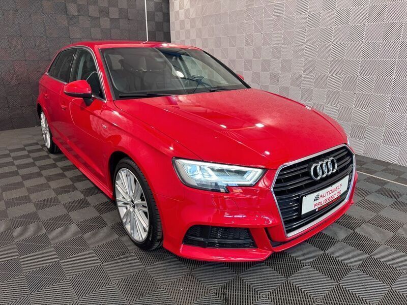 Rot Gebraucht 2018 Audi A3 Sportback S-Line Limousine | 17.440 € (Fairer Preis) - Bild 1/4