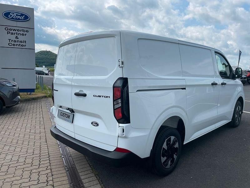 Neu Ford Transit Custom Trend 232 PS (170 kW) 2025 Frozen white Limousine