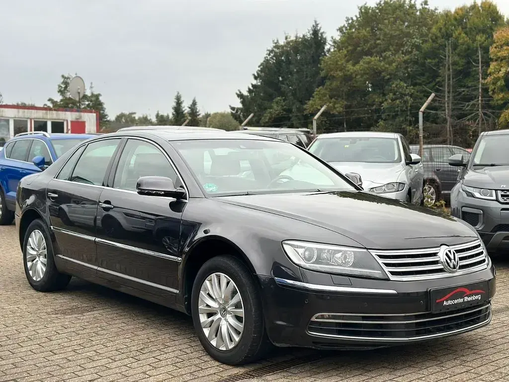 Gebraucht VW Phaeton 245 PS (180 kW) 2014 Braun Limousine