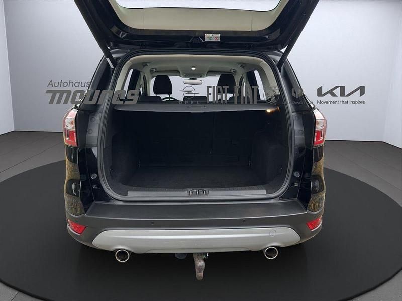 Schwarz Gebraucht 2017 Ford Kuga Titanium SUV | 15.488 € (Fairer Preis) - Bild 1/2