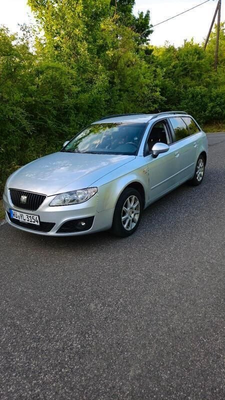 Silber Gebraucht 2010 Seat Exeo Kombi | 3.150 € (Fairer Preis) - Bild 1/4