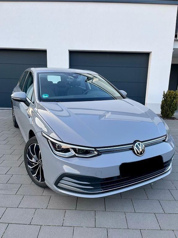 Gebraucht VW Golf VII Style 150 PS (110 kW) 2020 Grau Limousine