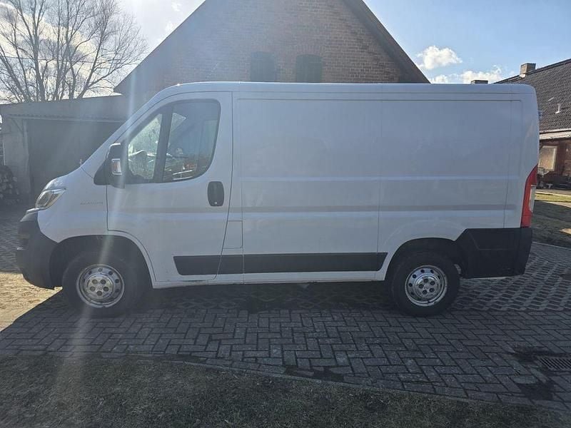 Gebraucht Fiat Ducato 116 PS (85 kW) 2018 Weiß Van