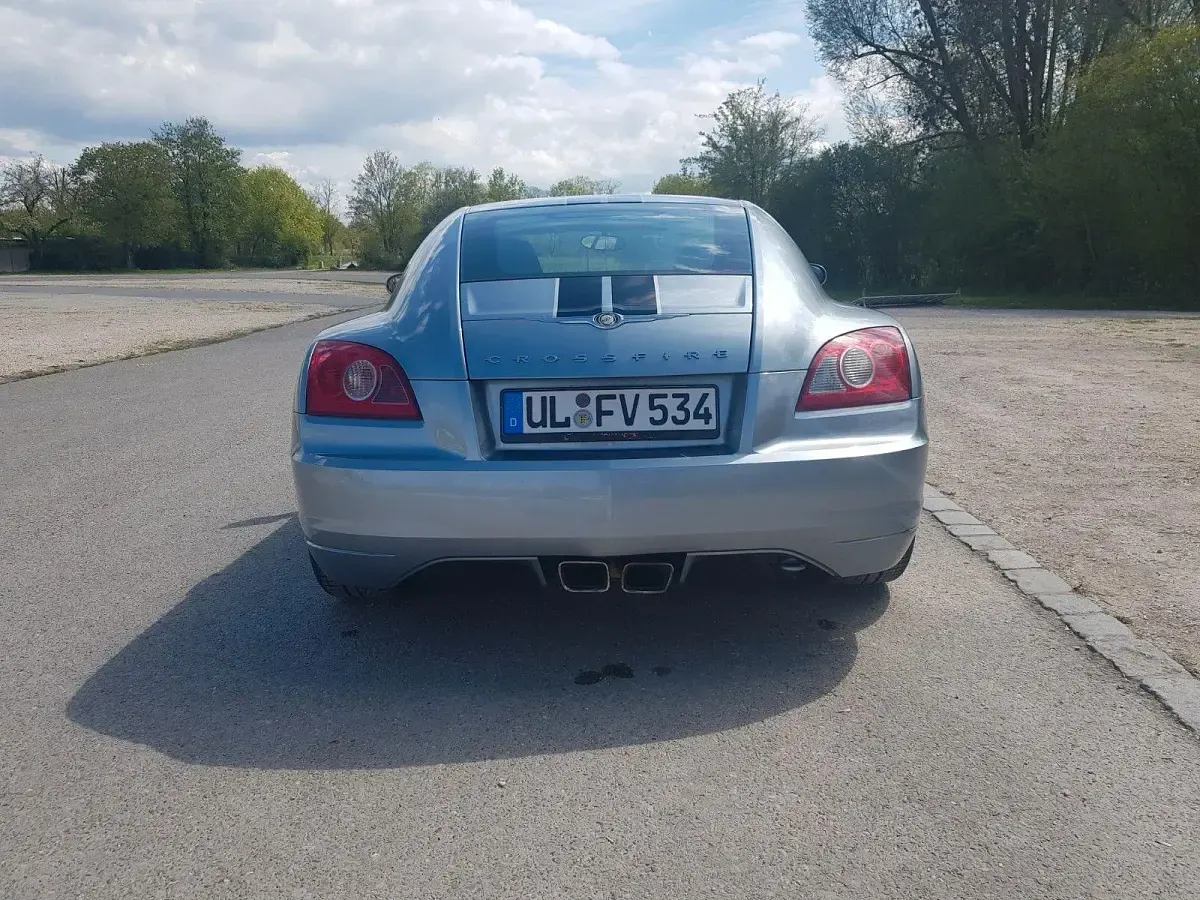 Usado Chrysler Crossfire 218 CV (160 kW) 2006 Gris Coupe