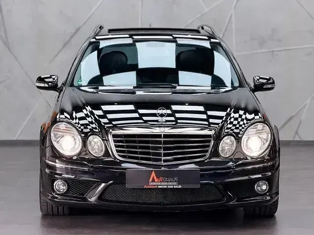 Gebraucht Mercedes E63 AMG AMG 514 PS (378 kW) 2008 Schwarz Kombi