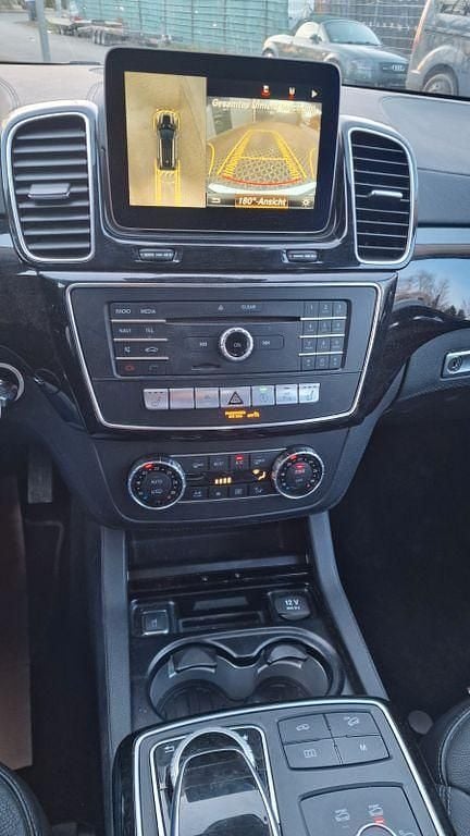 Gebraucht Mercedes GLE350 AMG line 258 PS (189 kW) 2016 Blau SUV