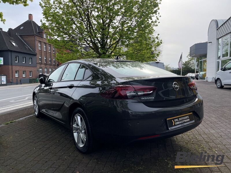 Gebraucht Opel Insignia Edition 122 PS (89 kW) 2020 Braun Limousine