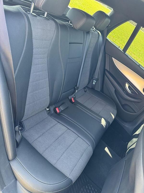 Gebraucht Mercedes E220 Avantgarde 190 PS (139 kW) 2017 Weiß Kombi