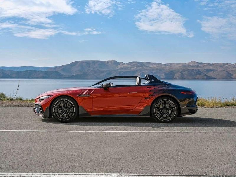 Neu Mercedes SL63 AMG AMG 585 PS (430 kW) 2026 Le mans red Cabrio