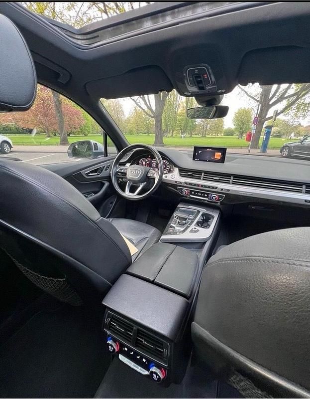 Gebraucht Audi Q7 Ambiente 333 PS (244 kW) 2016 Silber SUV