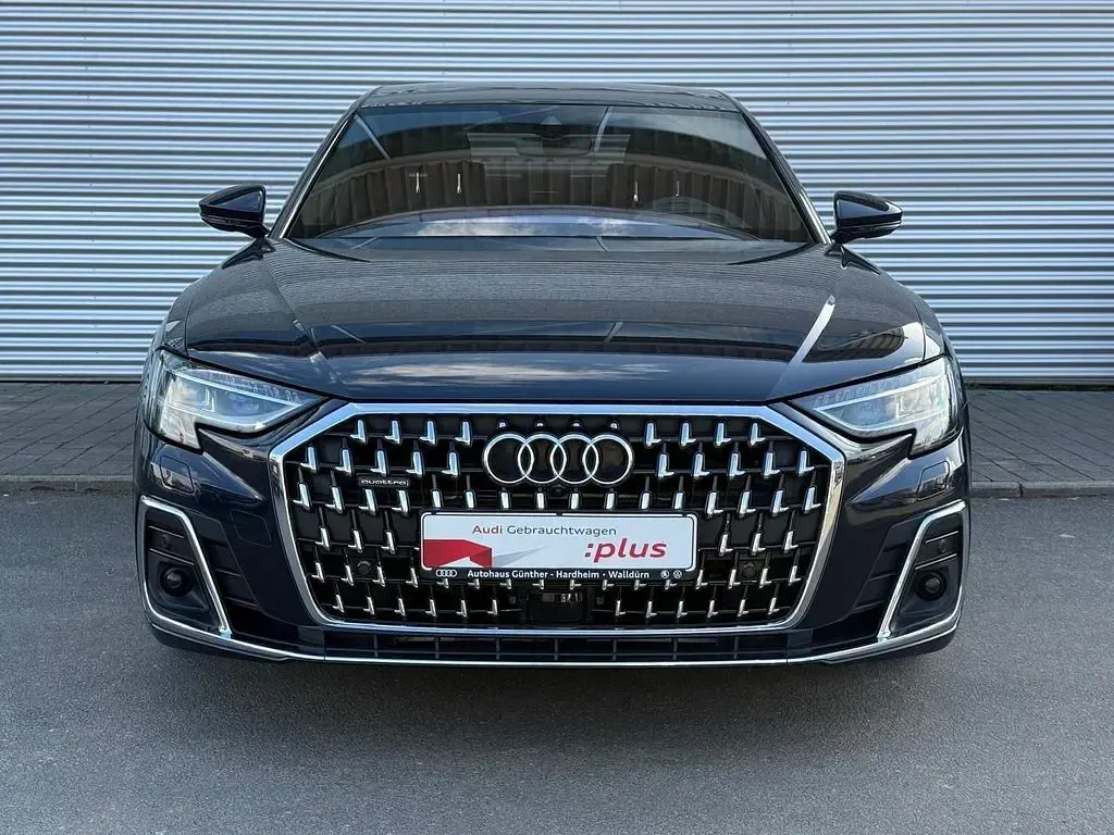 Gebraucht Audi A8 Ambiente 340 PS (250 kW) 2022 Firmamentblau metallic Limousine