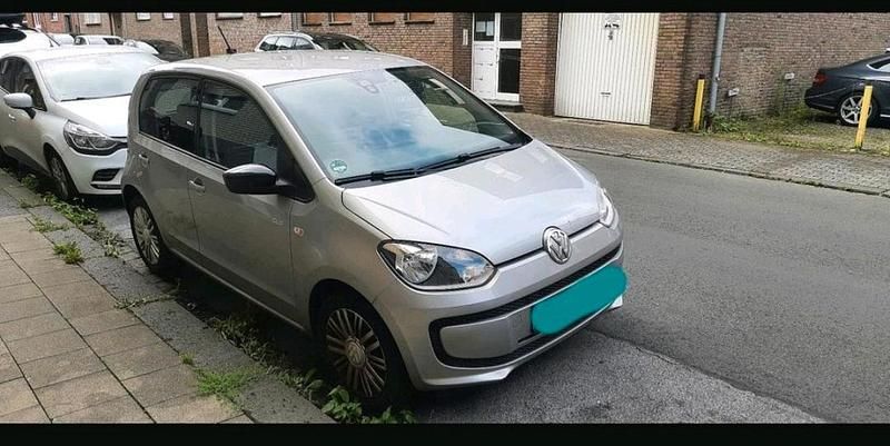 Silber Gebraucht 2014 VW up! Kleinwagen | 4.999 € (Etwas zu teuer) - Bild 1/1
