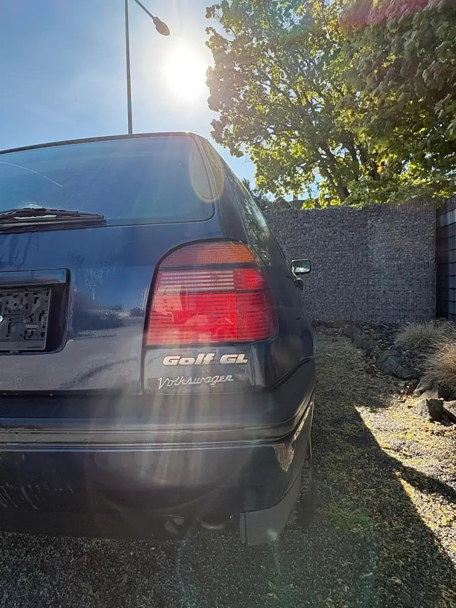 Brugt VW Golf III 90 HK (66 kW) 1992 Blå Hatchback