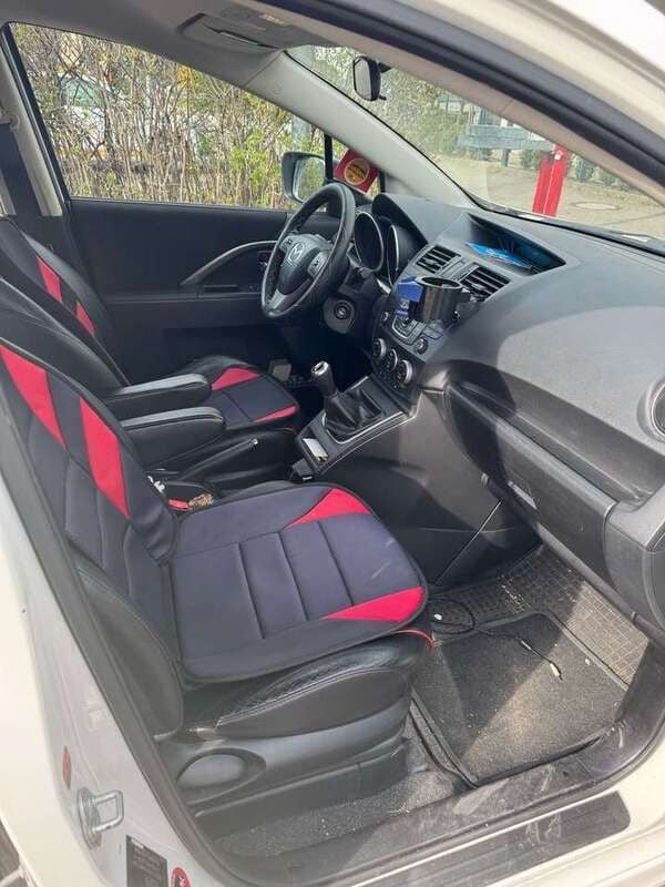 Gebraucht 2011 Mazda 5 Sports-Line Van / Kleinbus | 4.500 € (Fairer Preis) - Bild 1/4