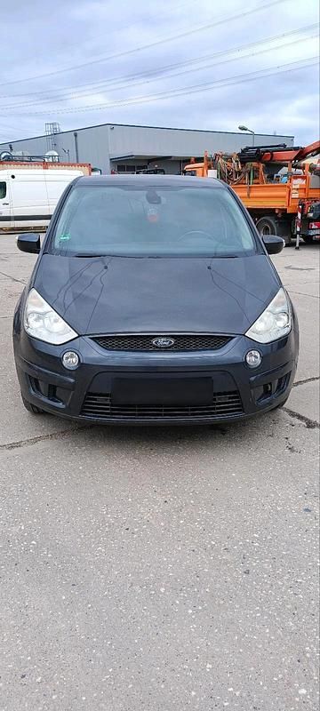 Gebraucht Ford S-MAX S 140 PS (102 kW) 2009 Schwarz Van / Kleinbus