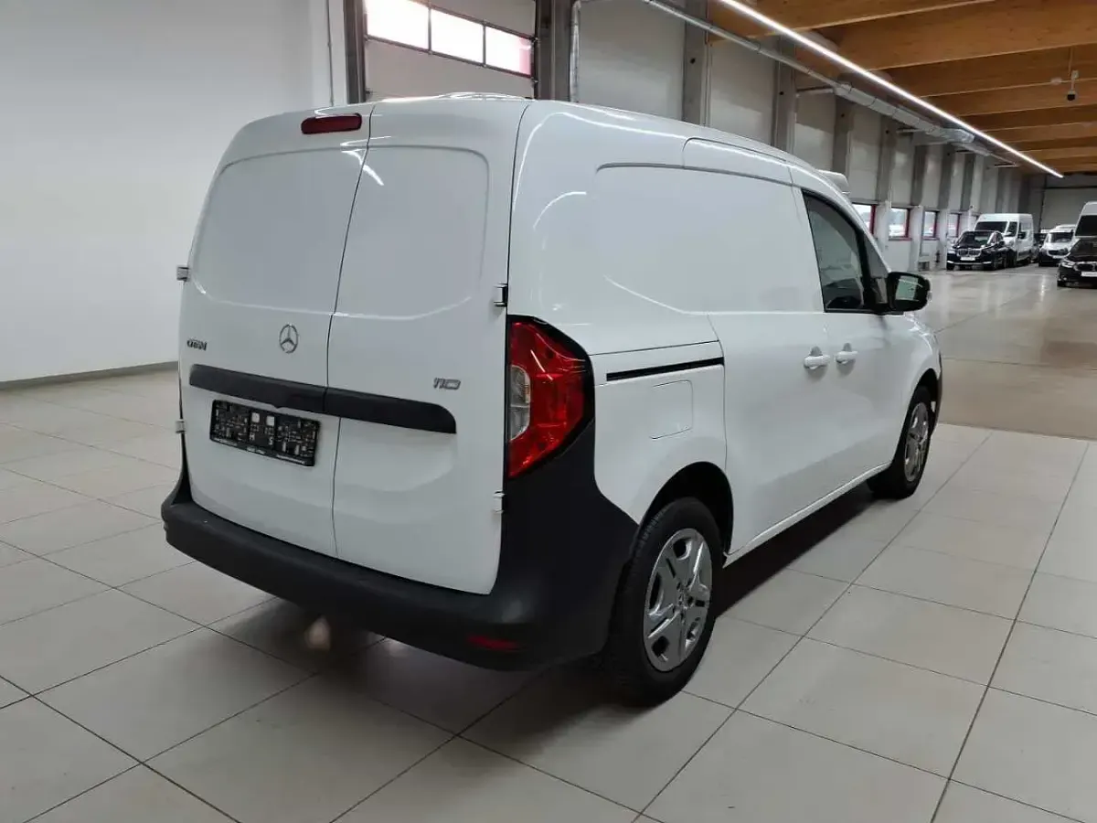 Gebraucht Mercedes Citan 110 102 PS (75 kW) 2024 Arktisweiß Van / Kleinbus