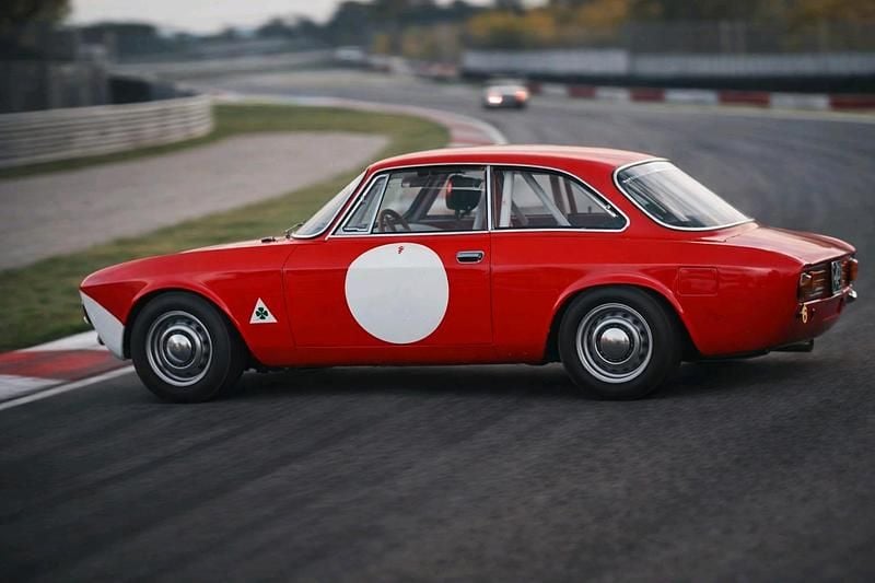 Gebraucht Alfa Romeo GT Junior 180 PS (132 kW) 1971 Rot Coupé