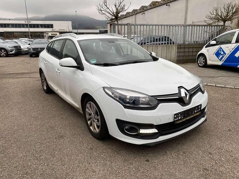 Gebraucht Renault Mégane GrandTour Initiale Paris 132 PS (97 kW) 2014 Weiß Kombi
