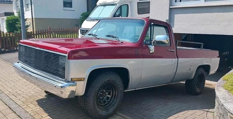 Gebraucht GMC Sierra 167 PS (122 kW) 1985 Rot Pickup