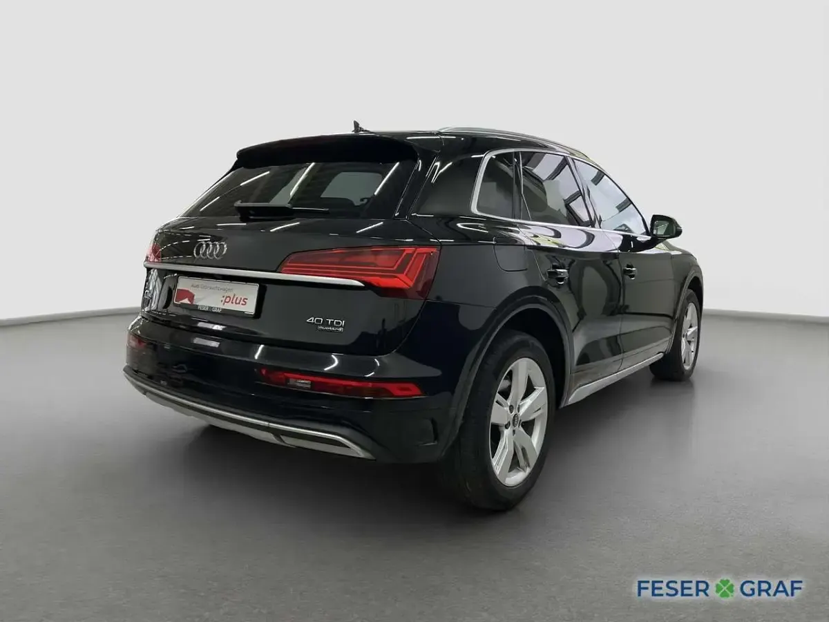 Gebraucht Audi Q5 Ambiente 204 PS (150 kW) 2023 Mythosschwarz metallic SUV