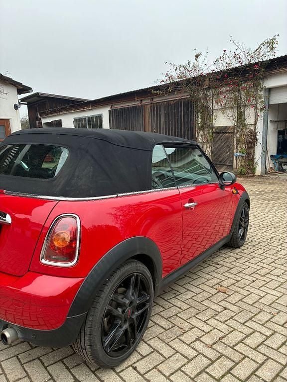 Gebraucht Mini One Cabriolet 98 PS (72 kW) 2010 Rot Cabrio