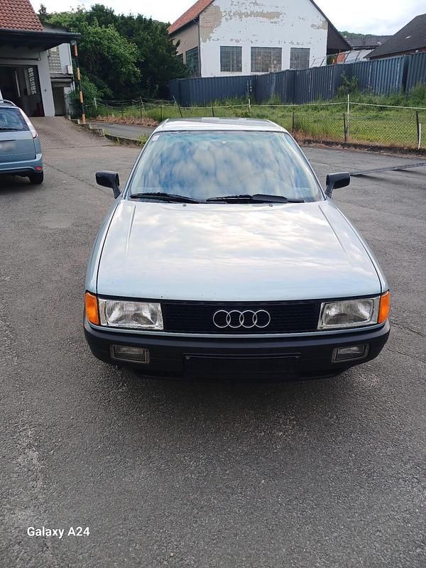 Second-hand Audi 80 90 CP (66 kW) 1991 Gri Berlinǎ