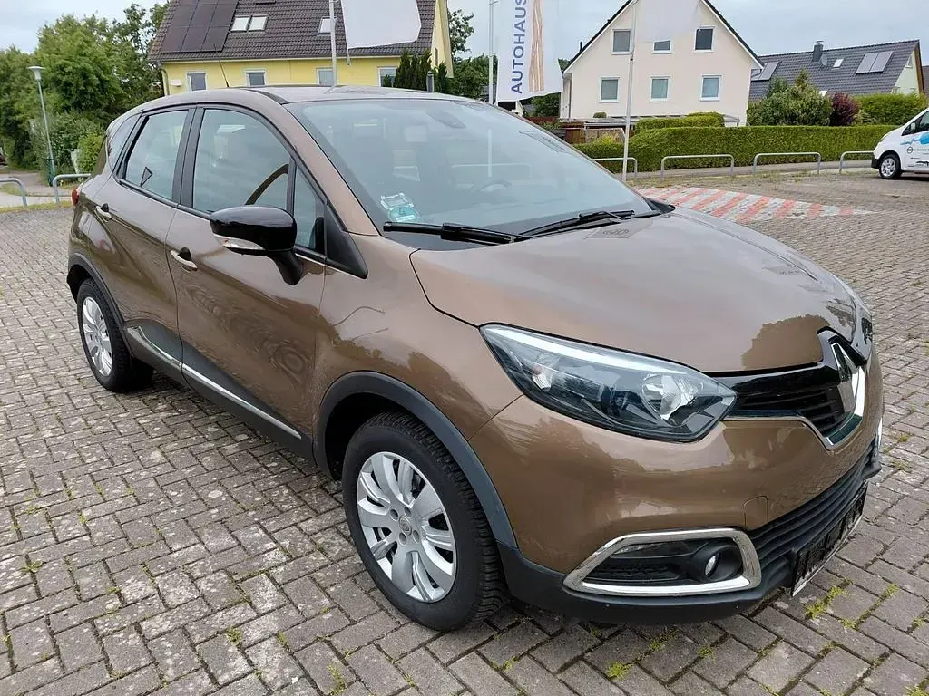Gebraucht Renault Captur Experience 90 PS (66 kW) 2016 Braun SUV